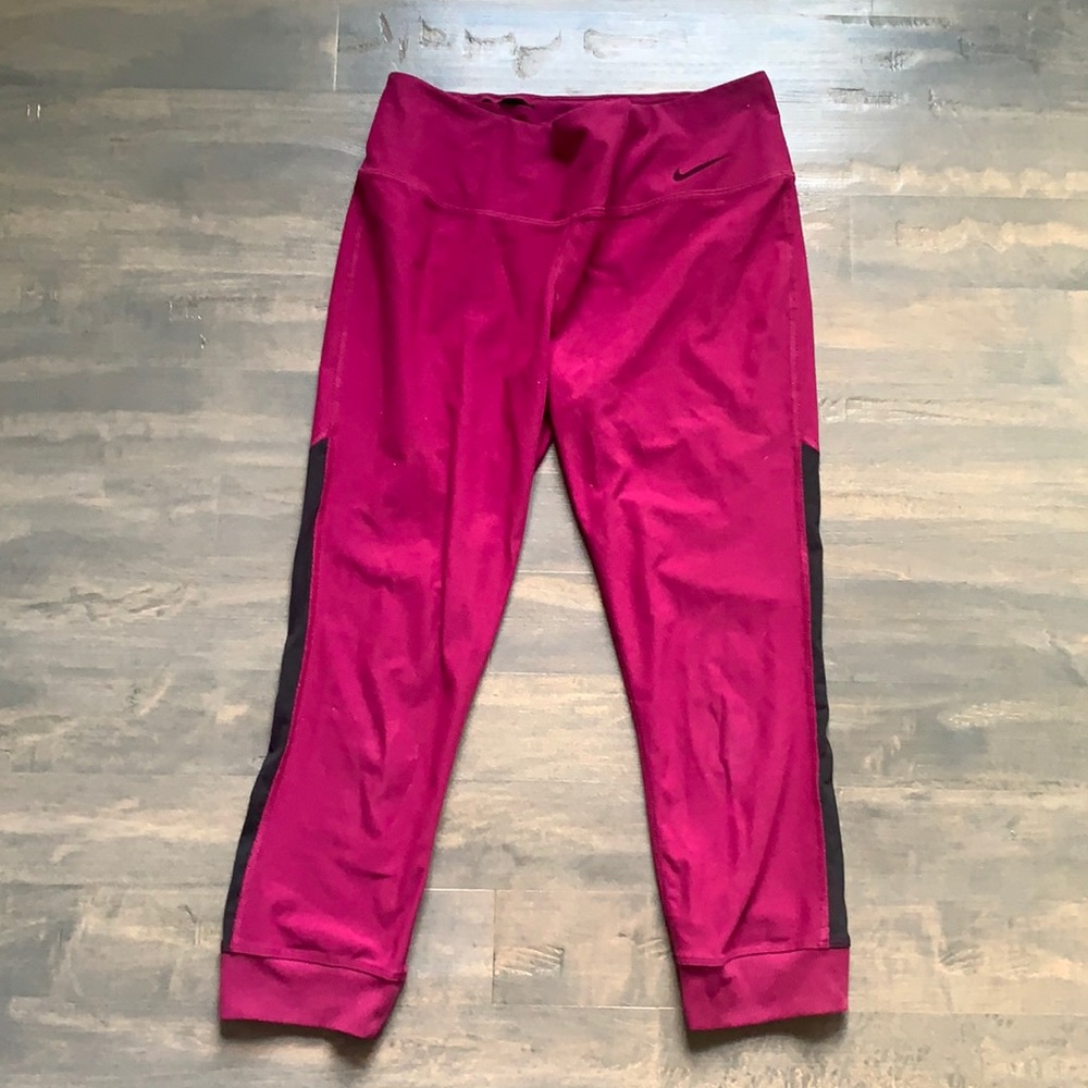 Nike Dri-Fit Crop Legging